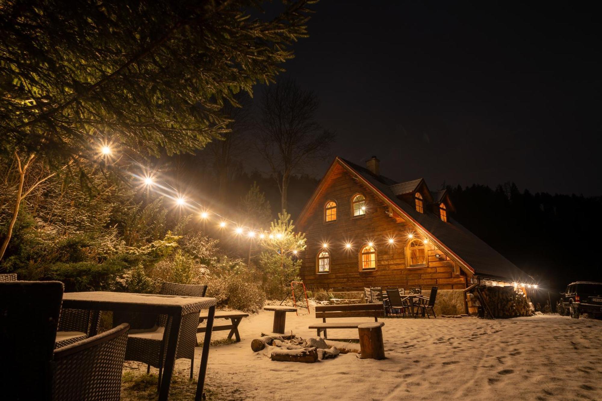Forest Camp Dom W Gorach Sowich Michalkowa 外观 照片
